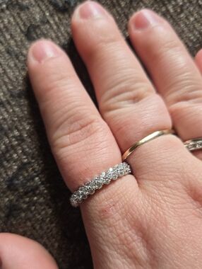 Genevive CZ Sparkle Half-Eternity Ring in 925 Silver NWOT